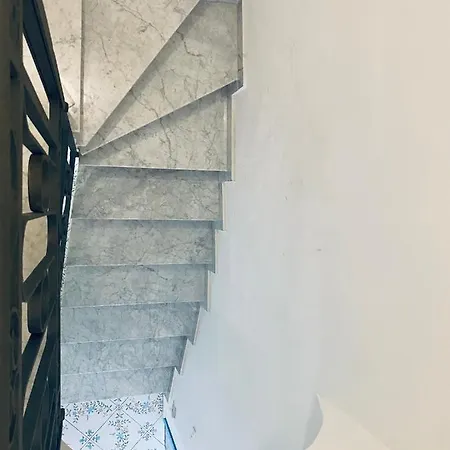 Cartari Apartment